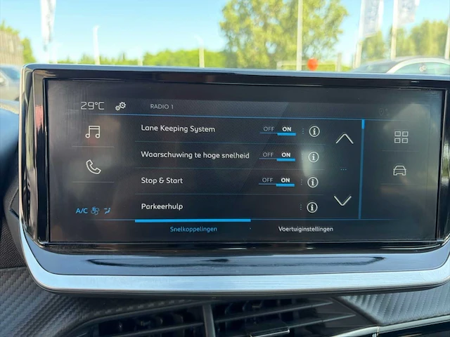 2025 peugeot 208 personenauto - afbeelding 15 van  27