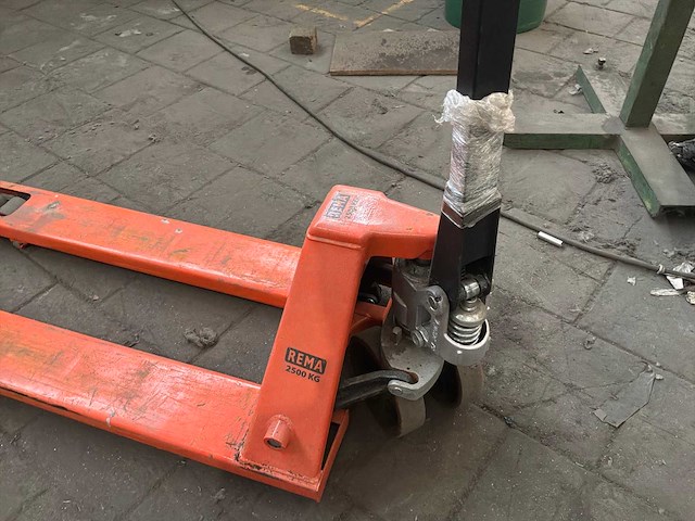 2025 rema p25 hand hydraulische palletwagen - afbeelding 1 van  3