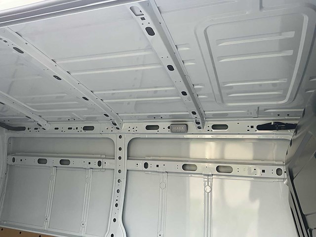 2025 renault master l2h2 full electric e-tech camionette electrisch - afbeelding 26 van  44