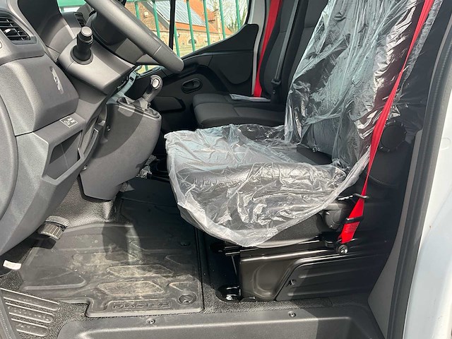 2025 renault master l2h2 full electric e-tech camionette electrisch - afbeelding 15 van  44