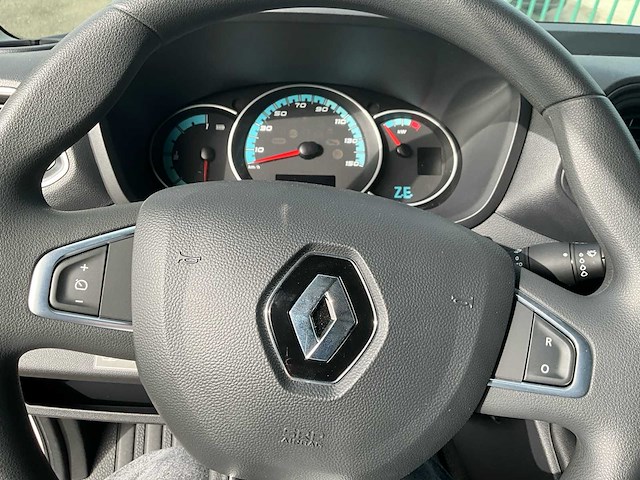 2025 renault master l2h2 full electric e-tech camionette electrisch - afbeelding 16 van  44