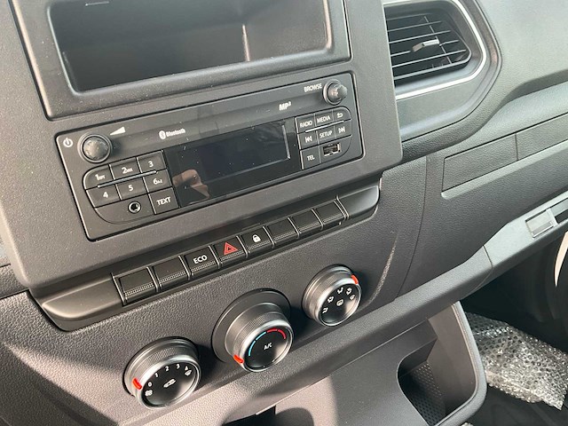 2025 renault master l2h2 full electric e-tech camionette electrisch - afbeelding 18 van  44