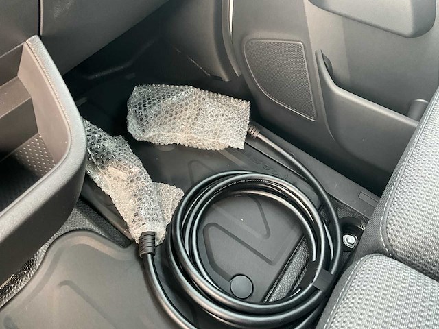 2025 renault master l2h2 full electric e-tech camionette electrisch - afbeelding 36 van  44