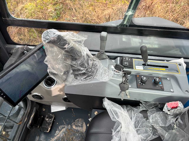 2025 rippa r32 rupsgraafmachine - afbeelding 19 van  37