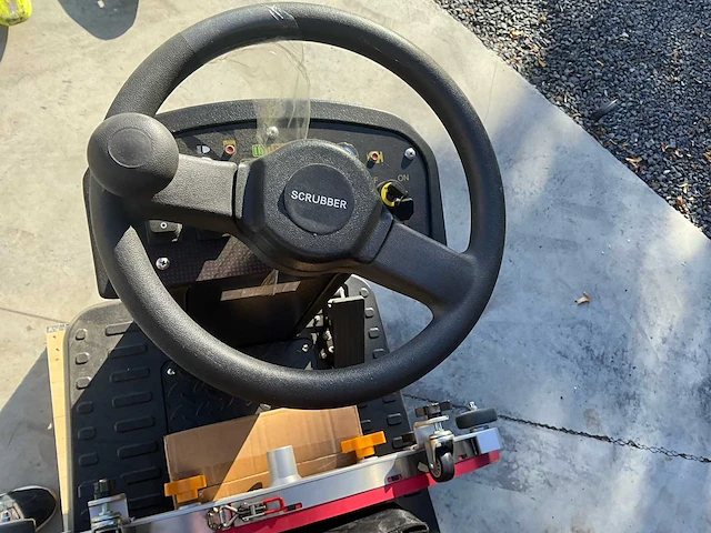 2025 rte ride-on scrubber ride-on scrubber ride-on scrubber droger rte rofs-70 – nieuw – 2025 - afbeelding 12 van  13