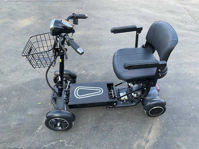 2025 scootmobiel - afbeelding 8 van  12