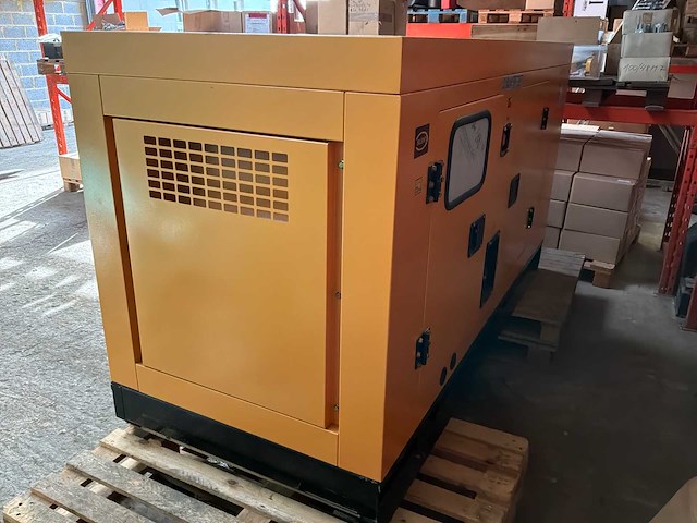 2025 stahltech 4105 diesel generatorset - afbeelding 3 van  25