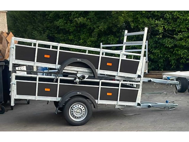 2025 syma aanhangwagen - afbeelding 1 van  2