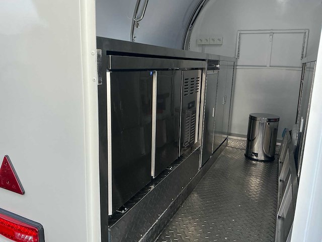 2025 tune pst-tn20 foodtruck - afbeelding 14 van  42