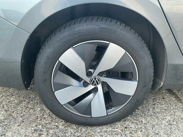 2025 volkswagen passat variant personenauto - afbeelding 3 van  28