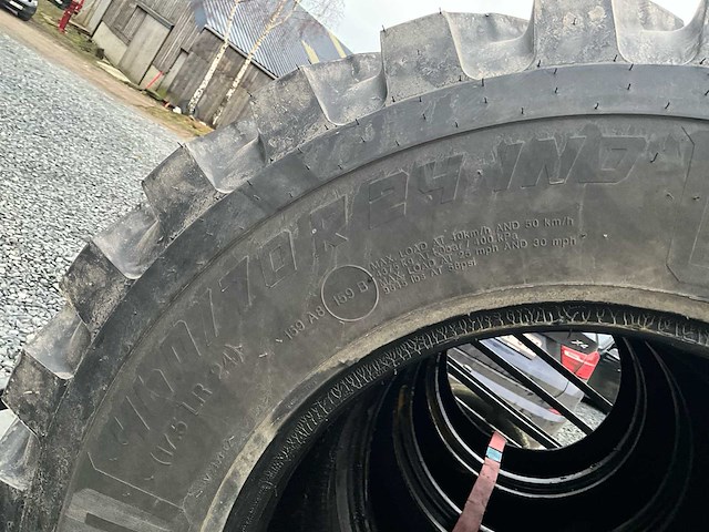 2025 vrendestein endurion nieuwe banden (4x) - afbeelding 5 van  9