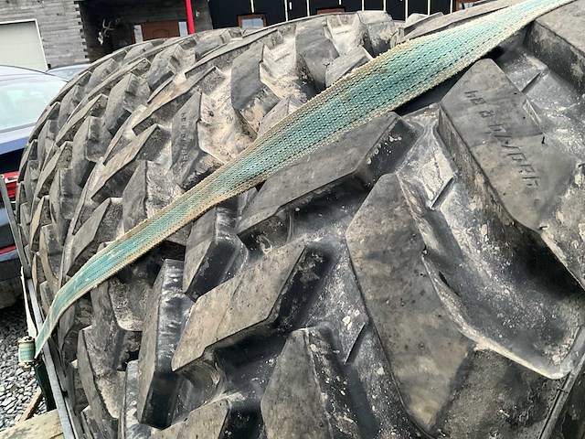 2025 vrendestein endurion nieuwe banden (4x) - afbeelding 8 van  9