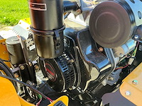 2025 yarmax 195fc wi18d 18hp met klepelmaaier - minitractor - afbeelding 17 van  26