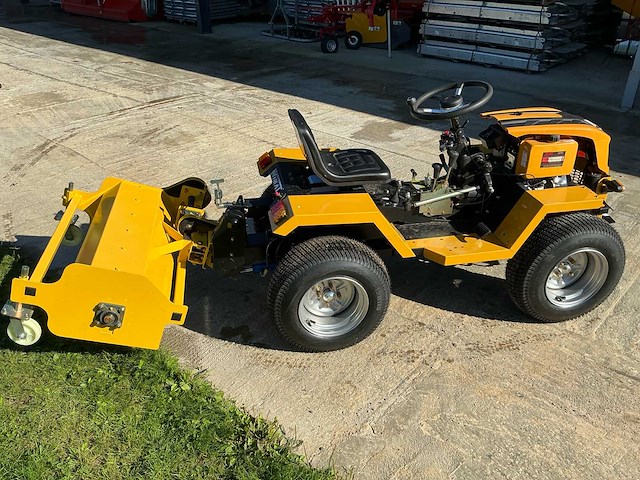 2025 yarmax 195fc wi18d 18hp met klepelmaaier - minitractor - afbeelding 22 van  26