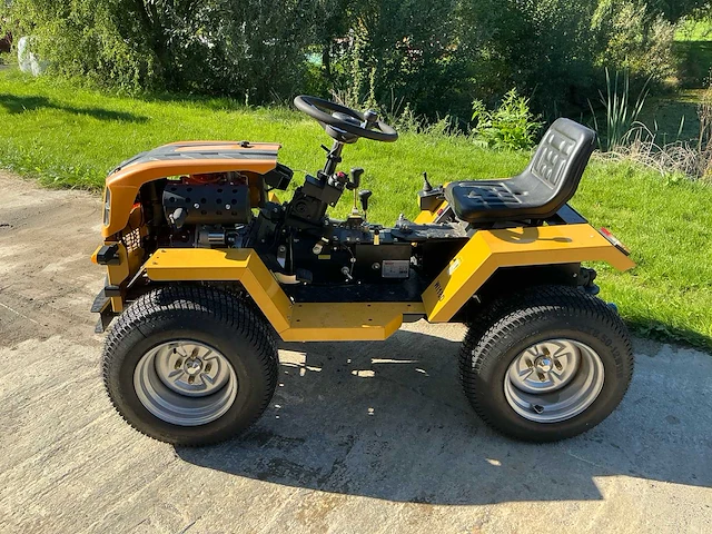 2025 yarmax 195fc wi18d 18hp turf 4x4 - minitractor - afbeelding 12 van  29