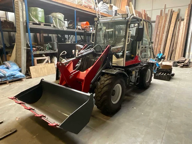 2026 beartrac cm20 shovel nieuw/ongebruikt!! - afbeelding 1 van  21