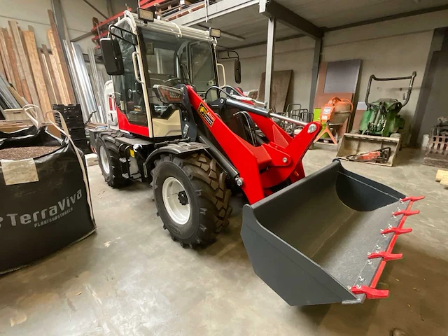 2026 beartrac cm20 shovel nieuw/ongebruikt!! - afbeelding 18 van  21