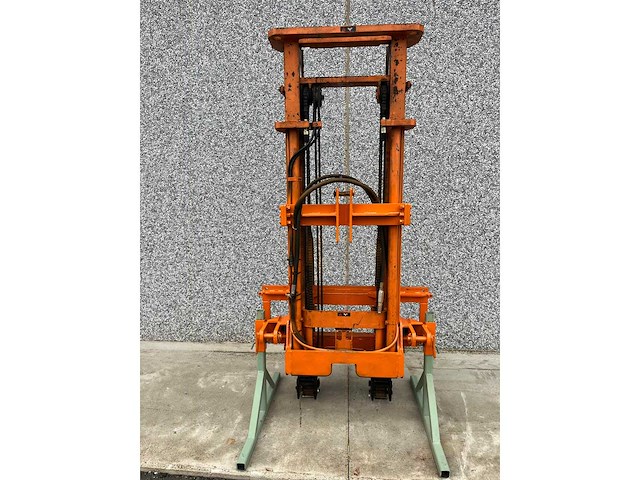 2026 hefmast met inklapbare vorken voor front hef of achter de tractor , 2500 kg heffen - afbeelding 4 van  6