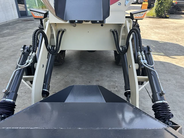 2026 hj power xy-1.8 zelf-laad betonmixer (ongebruikt) - afbeelding 21 van  50