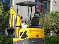 2026 huayee minigraafmachine - 1.800 kg – kubota 3-cilinder – knikarm – snelwissel – 2 bakken - afbeelding 4 van  15