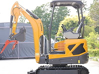 2026 huayee minigraafmachine - 1.800 kg – kubota 3-cilinder – knikarm – snelwissel – 2 bakken - afbeelding 8 van  15