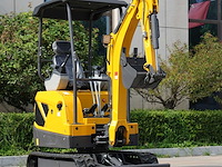 2026 huayee minigraafmachine - 1.800 kg – kubota 3-cilinder – knikarm – snelwissel – 2 bakken - afbeelding 11 van  15