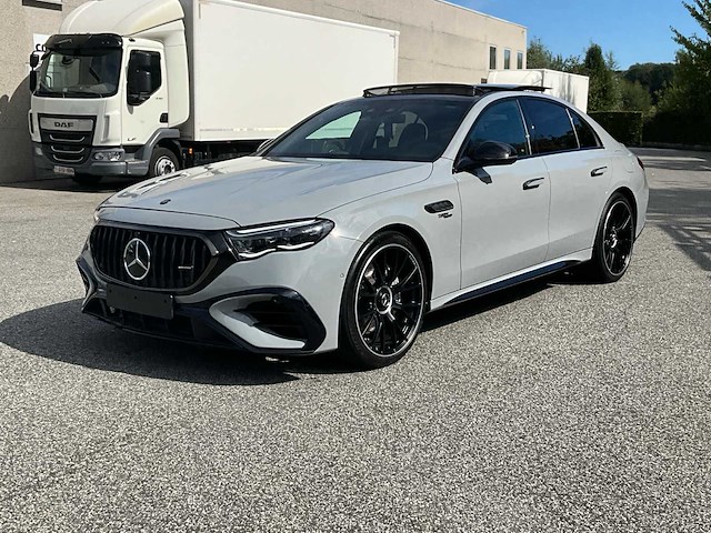 2026 mercedes-benz amg e53 hybrid - afbeelding 1 van  64