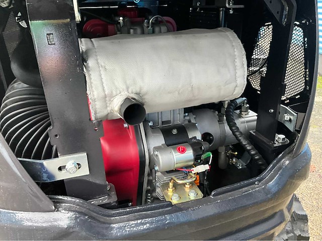 2026 nuoman minigraafmachine 1.2t - side swing & joystick - met garantie - afbeelding 12 van  23