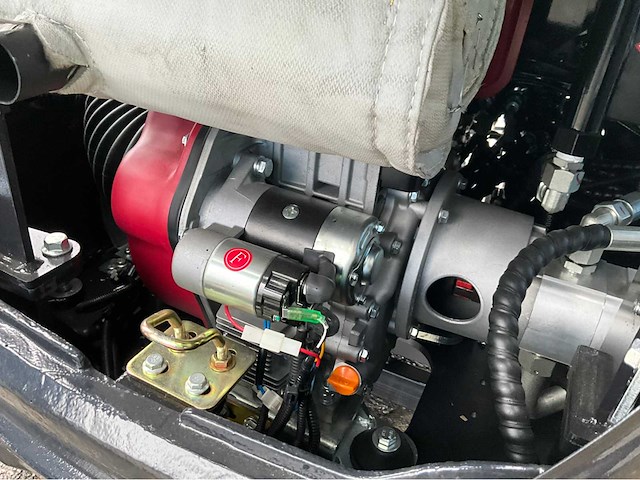 2026 nuoman minigraafmachine 1.2t - side swing & joystick - met garantie - afbeelding 13 van  23