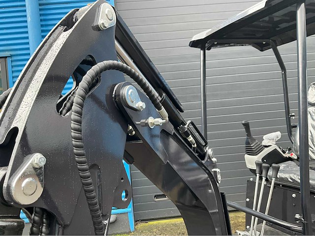 2026 nuoman minigraafmachine 1.2t - side swing & joystick - met garantie - afbeelding 22 van  23