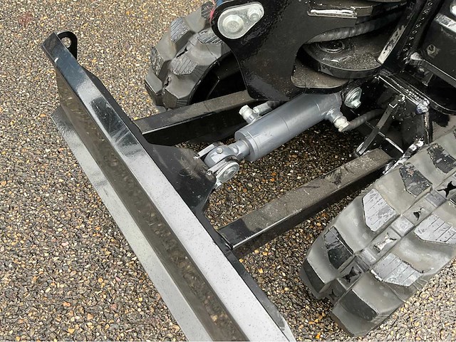 2026 nuoman minigraafmachine (70cm) 0.6t - side swing - met garantie - afbeelding 11 van  13