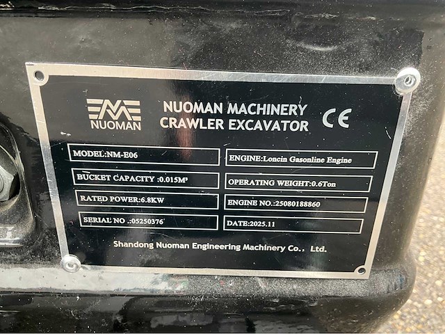 2026 nuoman minigraafmachine (70cm) 0.6t - side swing - afbeelding 8 van  19