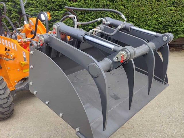 2026 nycheki wle 450 kg shovel + hydraulische snelwissel en mestbak - ongebruikt - afbeelding 2 van  24