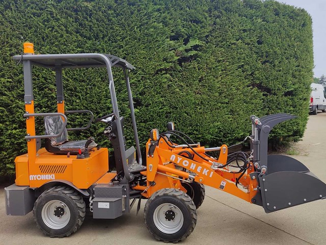 2026 nycheki wle 450 kg shovel + hydraulische snelwissel en mestbak - ongebruikt - afbeelding 19 van  24