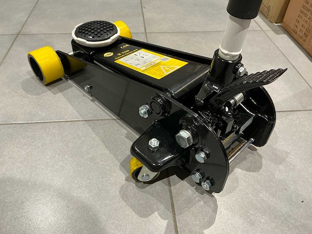 2026 omega garagekrik - afbeelding 3 van  5