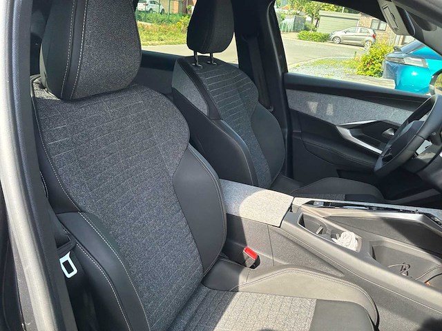 2026 peugeot 3008 personenauto - afbeelding 26 van  35