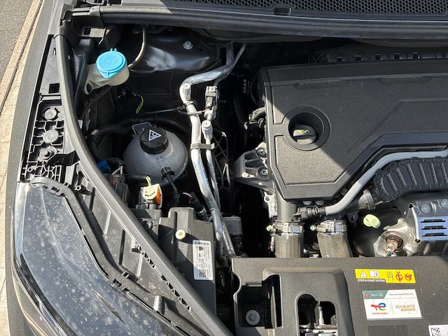 2026 peugeot 3008 personenauto - afbeelding 30 van  35