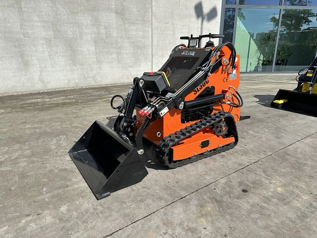 2026 sdlool sl36c mini-schranklader op rupsen - afbeelding 1 van  28