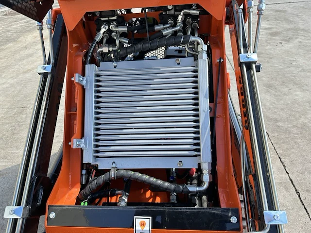2026 sdlool sl36c mini-schranklader op rupsen - afbeelding 19 van  28