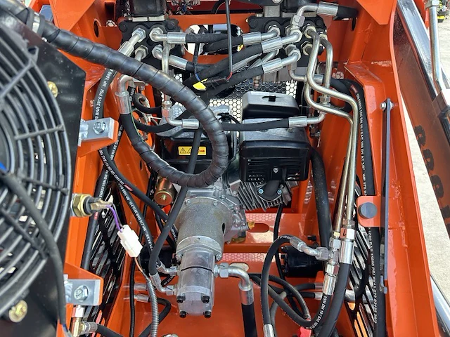 2026 sdlool sl36c mini-schranklader op rupsen - afbeelding 20 van  28