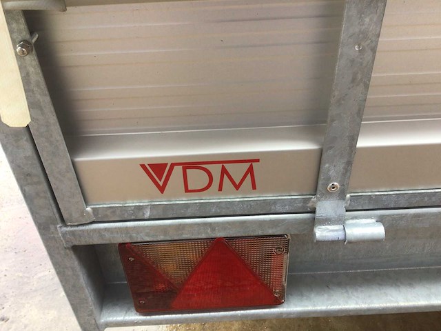 2026 vdm zeil gordijn trailer - afbeelding 2 van  12