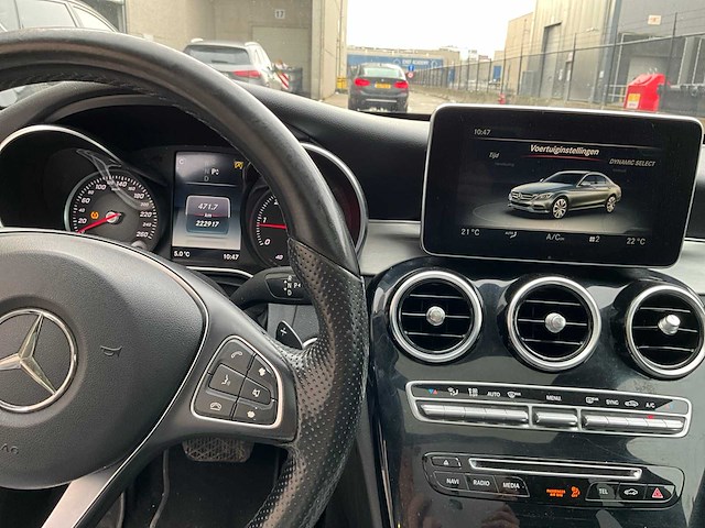 206 mercedes-benz c 220 d - afbeelding 19 van  31