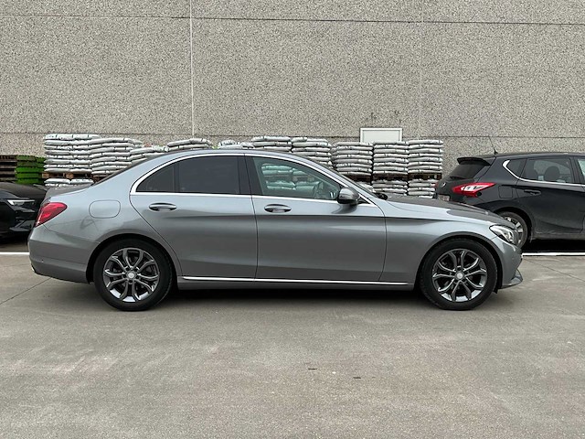 206 mercedes-benz c 220 d - afbeelding 29 van  31