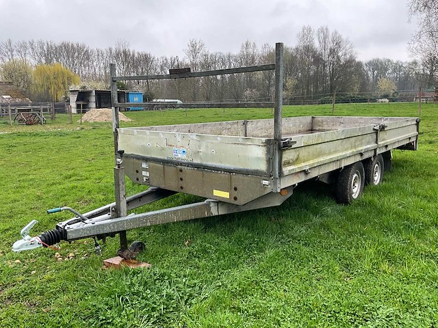 207 saris p30a - afbeelding 1 van  15