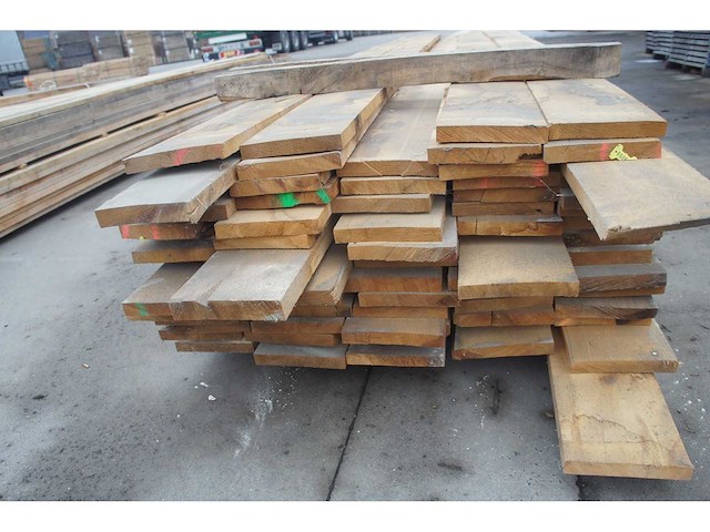 2,08 m³ eiken planken 30mm droog - afbeelding 3 van  4