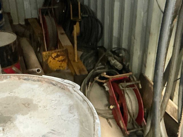 20ft opslagcontainer met inhoud - afbeelding 16 van  26