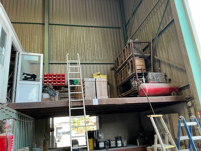 20ft opslagcontainer met inhoud - afbeelding 20 van  26