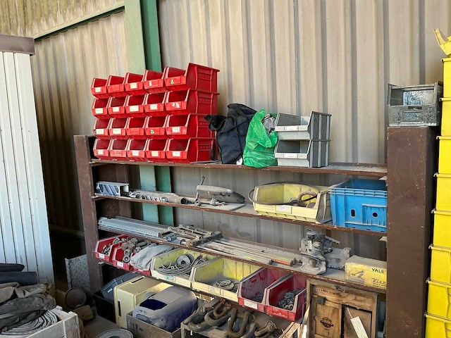 20ft opslagcontainer met inhoud - afbeelding 24 van  26