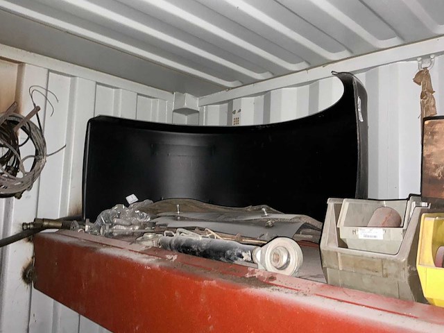 20ft opslagcontainer met inhoud - afbeelding 8 van  18