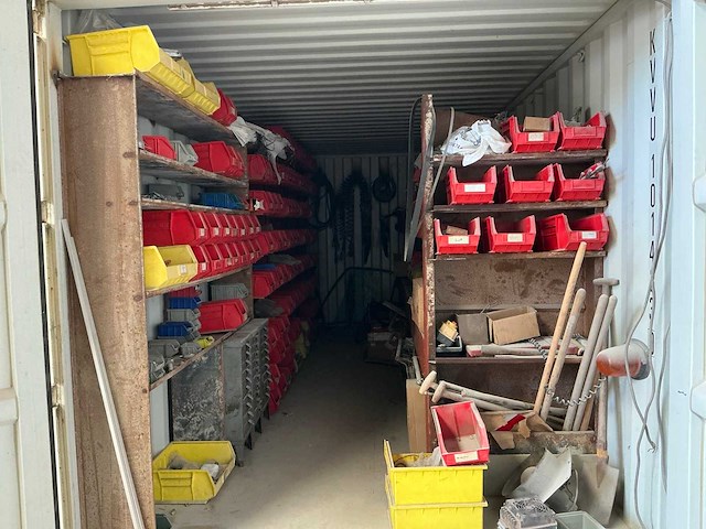 20ft opslagcontainer met inhoud - afbeelding 12 van  18